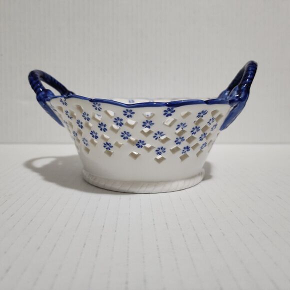 Blue White Pottery Reticulated Handpainted Candy Dish Windmill Delft Style China - Picture 3 of 8